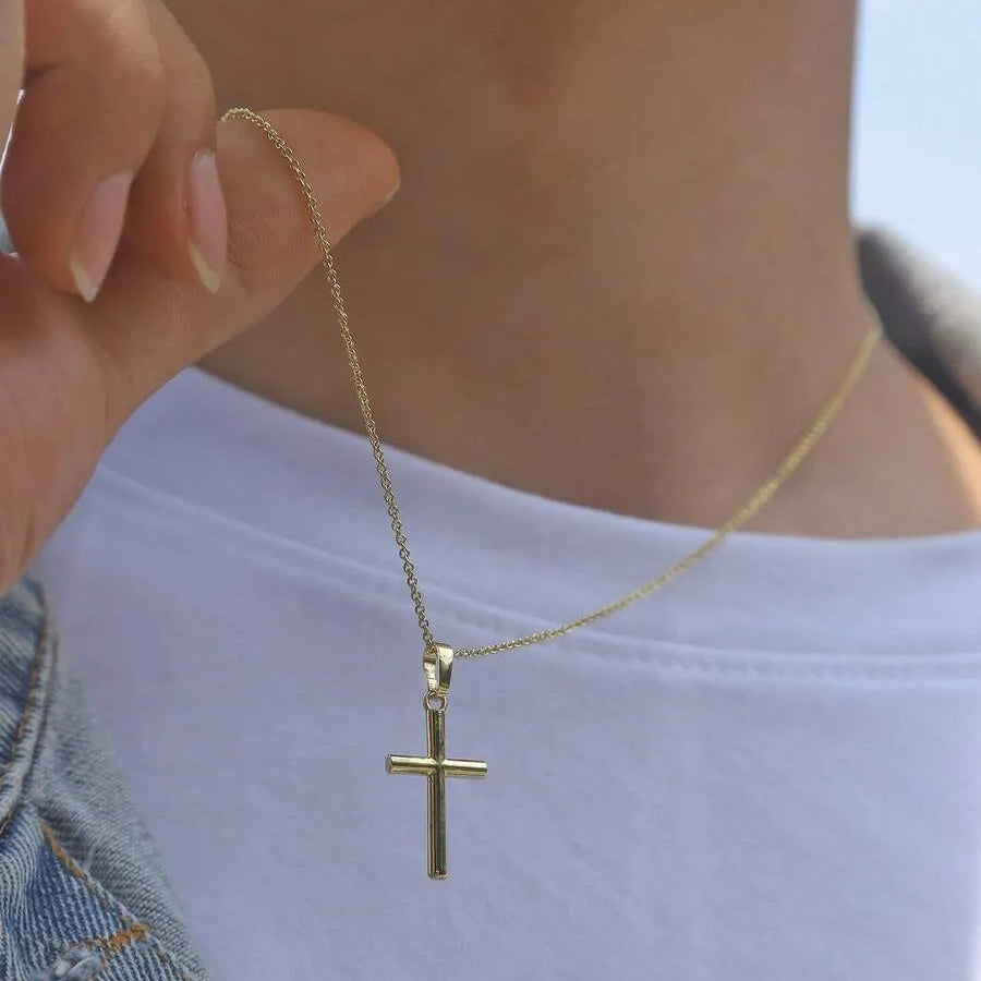 Collar de cruz de cobre