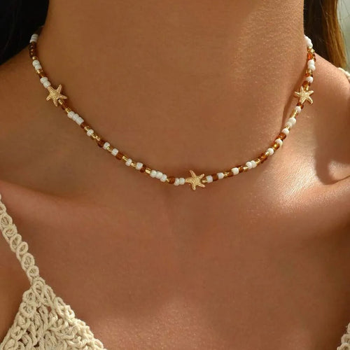 Collar de estrellas de mar al azar